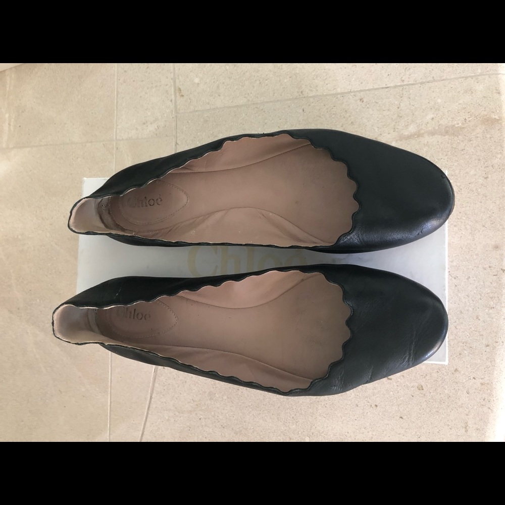 Chloe Scalloped Flats